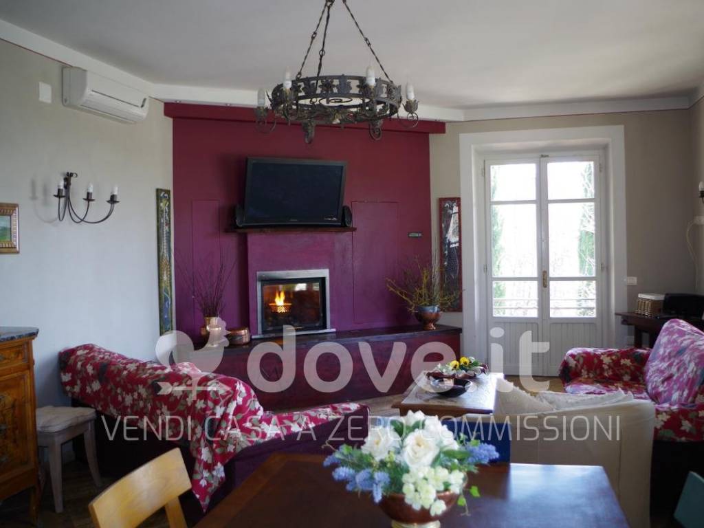 casa indipendente in vendita a Montepulciano