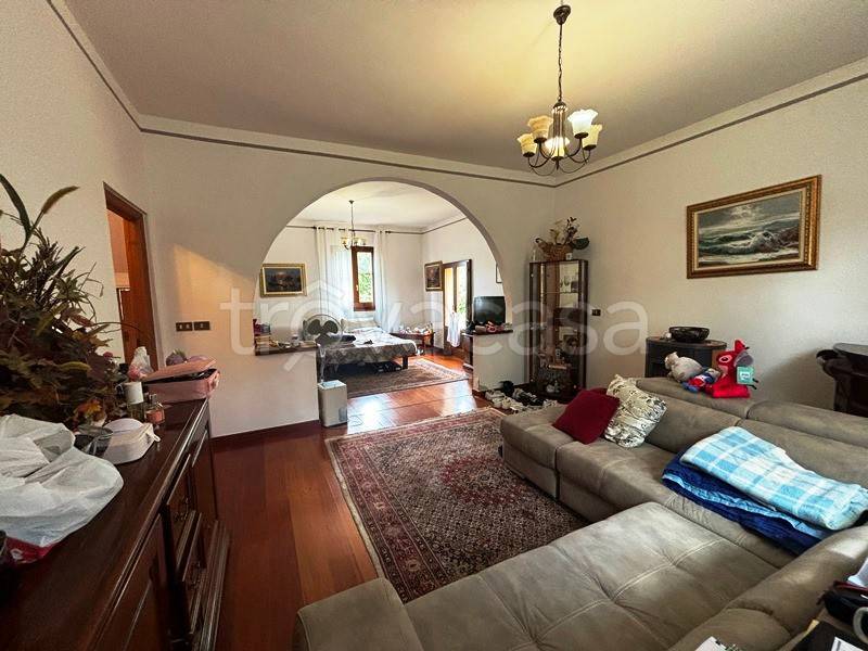 casa indipendente in vendita a Montepulciano