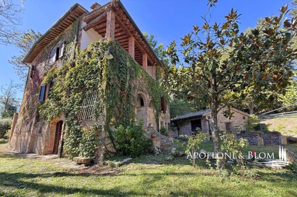 casa indipendente in vendita a Montepulciano