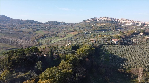 casa indipendente in vendita a Montepulciano
