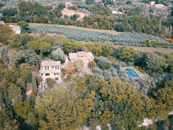 casa indipendente in vendita a Montepulciano