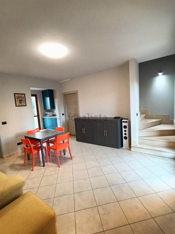 casa indipendente in vendita a Montepulciano in zona Montepulciano Stazione