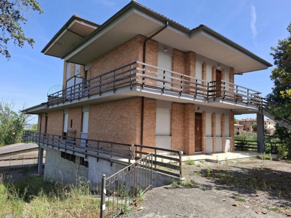 appartamento in vendita a Montepulciano in zona Acquaviva