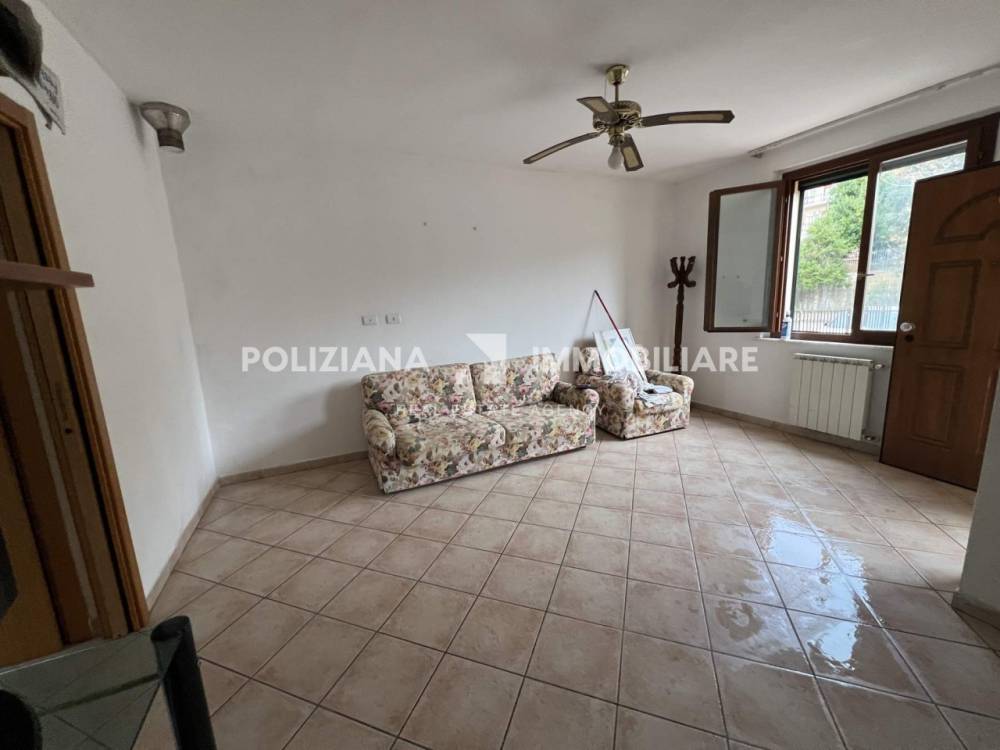 casa indipendente in vendita a Montepulciano