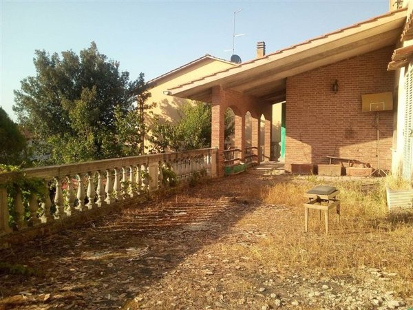 casa indipendente in vendita a Montepulciano