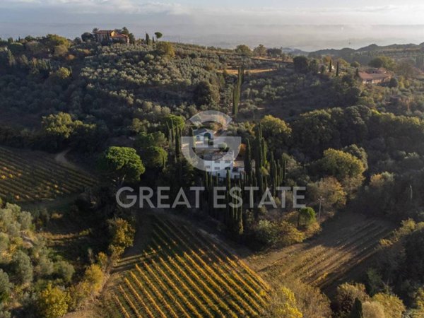 casa indipendente in vendita a Montepulciano