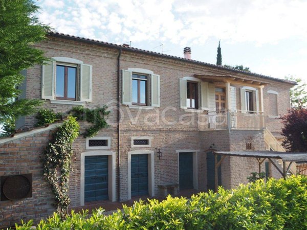 casa indipendente in vendita a Montepulciano in zona Montepulciano Stazione
