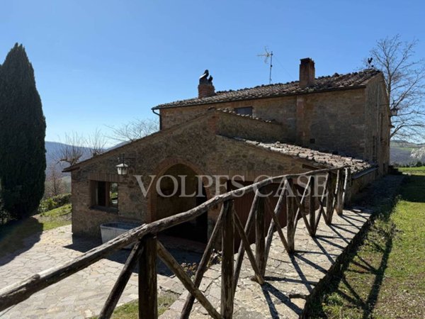 casa indipendente in vendita a Montepulciano