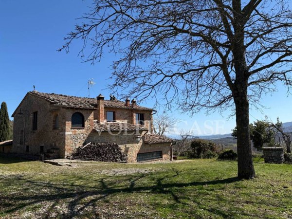 casa indipendente in vendita a Montepulciano