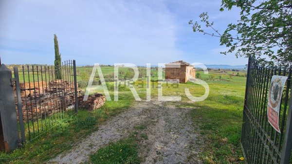 casale in vendita a Montepulciano in zona Abbadia