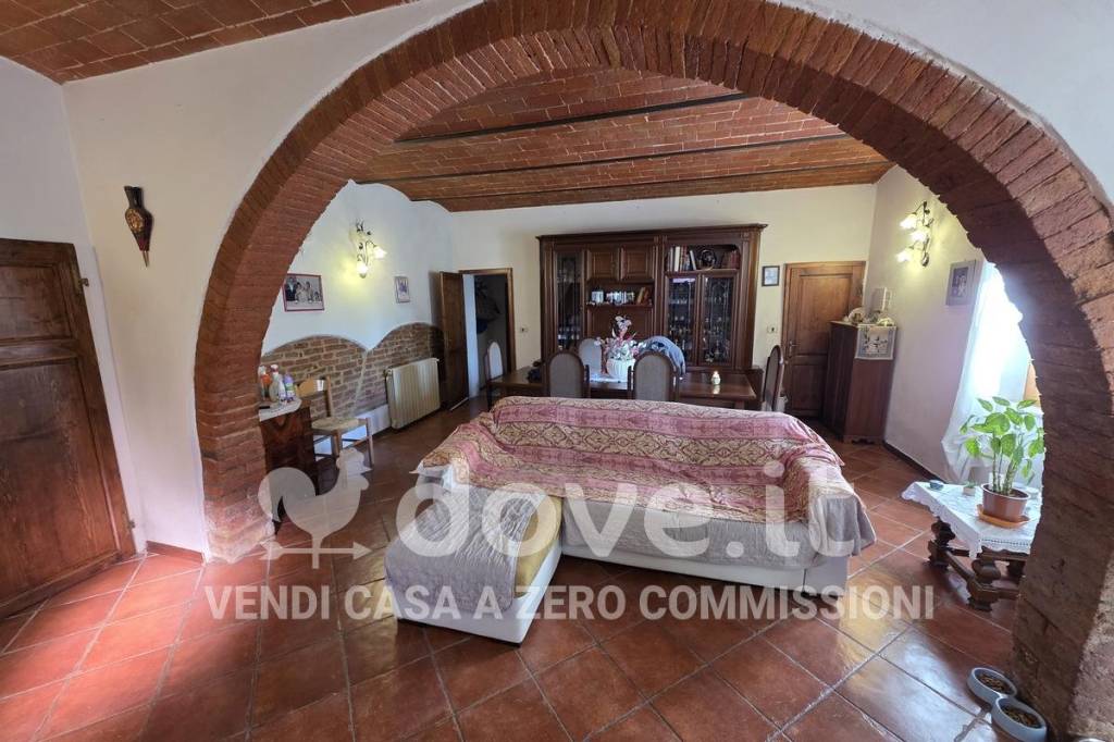 casa indipendente in vendita a Montepulciano in zona Acquaviva