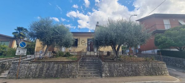 casa indipendente in vendita a Montepulciano