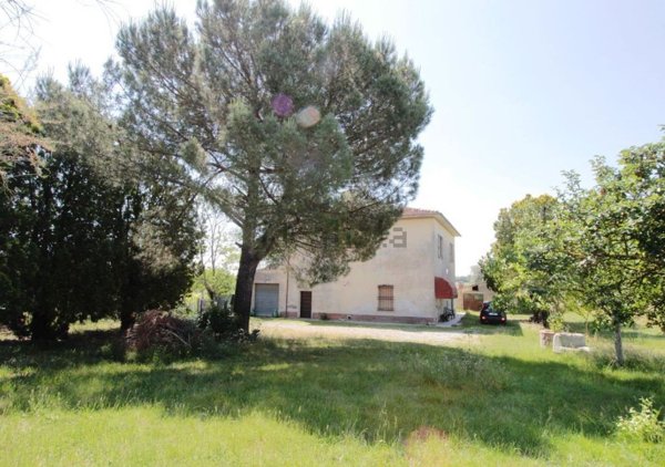 casa indipendente in vendita a Montepulciano in zona Abbadia