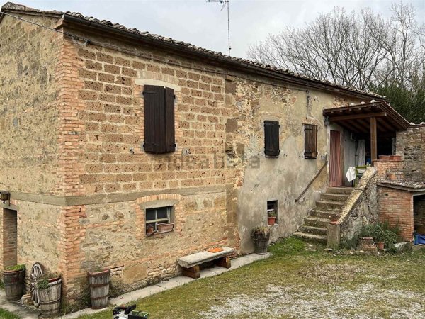 casale in vendita a Montepulciano