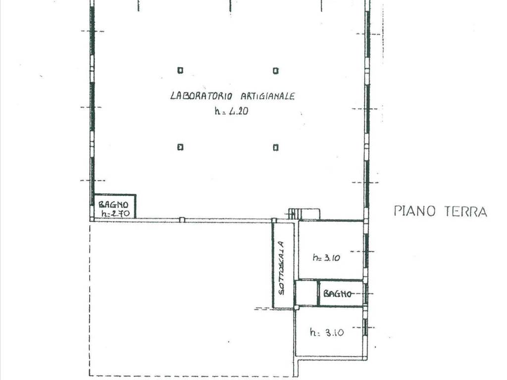 locale commerciale in vendita a Montepulciano in zona Abbadia