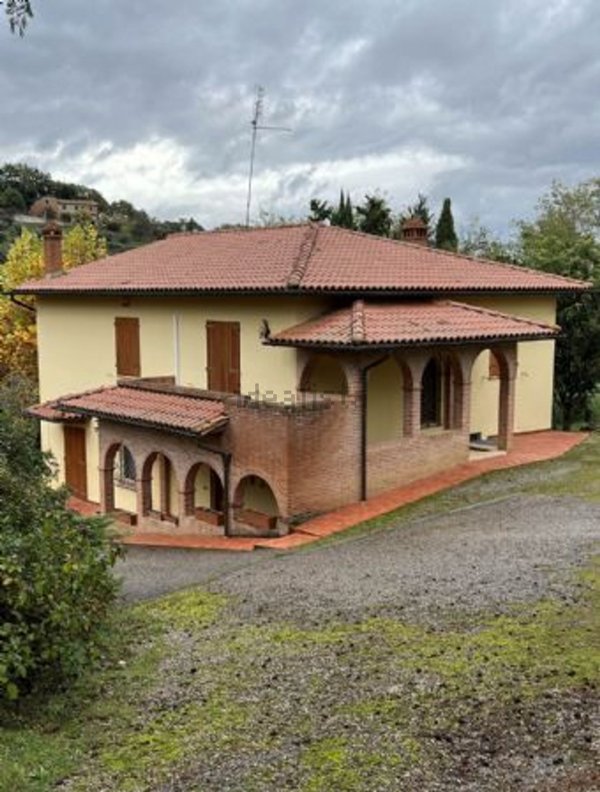 casa indipendente in vendita a Montepulciano