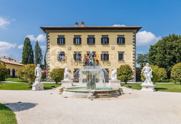 casa indipendente in vendita a Montepulciano