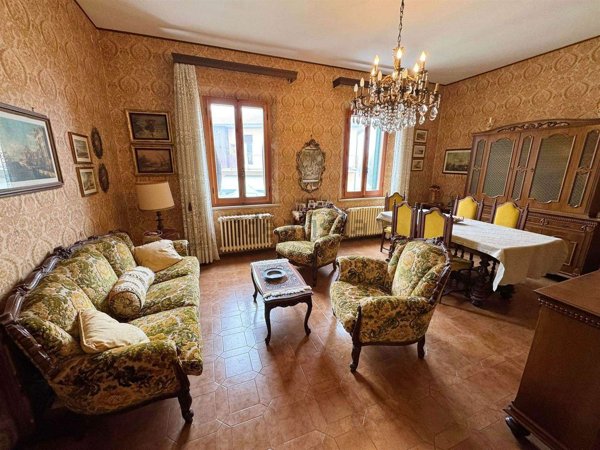 casa indipendente in vendita a Montepulciano in zona Acquaviva