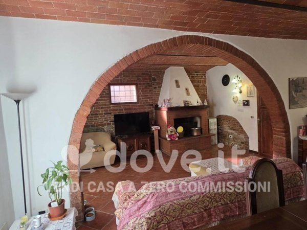 casa indipendente in vendita a Montepulciano in zona Acquaviva