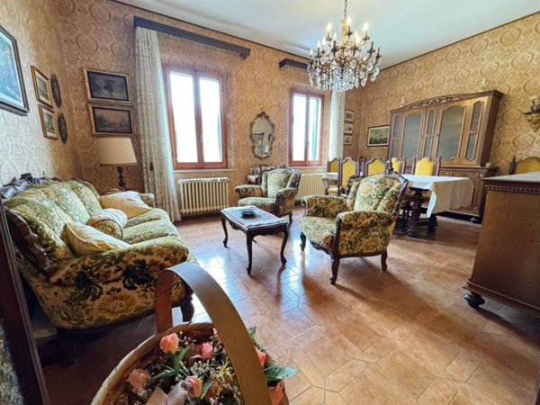 casa indipendente in vendita a Montepulciano in zona Acquaviva