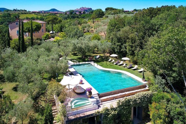 casa indipendente in vendita a Montepulciano