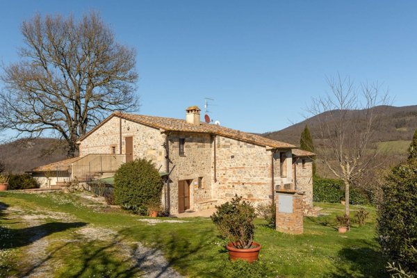 casa indipendente in vendita a Montepulciano