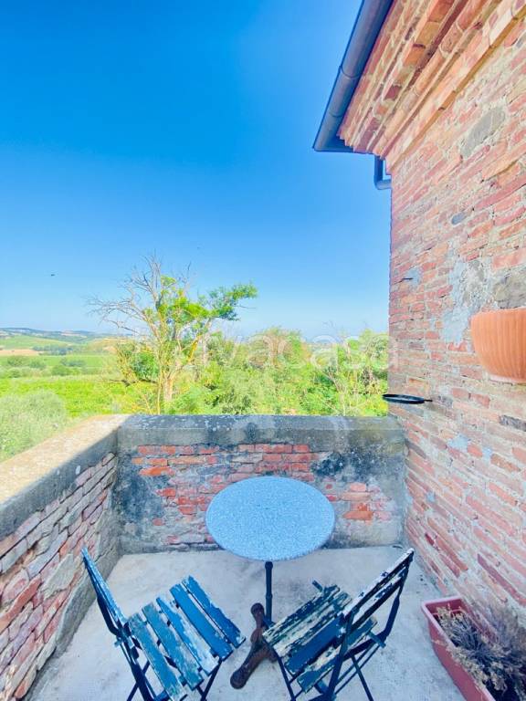 casa indipendente in vendita a Montepulciano in zona Gracciano