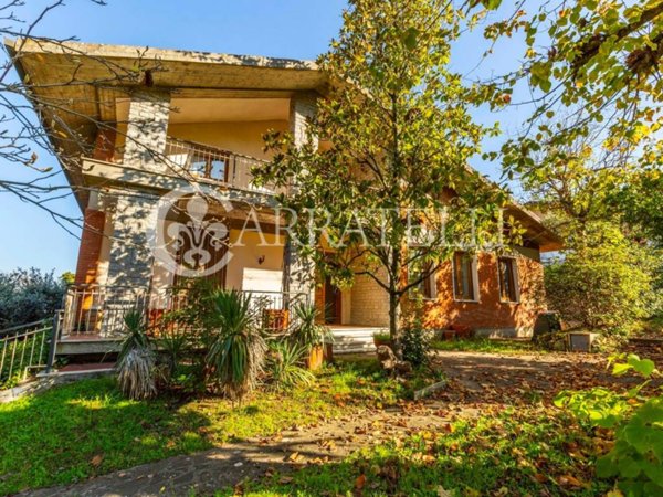 casa indipendente in vendita a Montepulciano