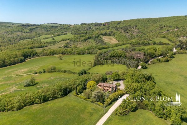 casa indipendente in vendita a Montepulciano