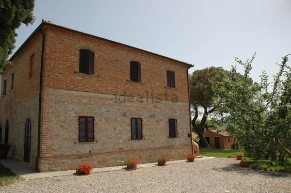 casa indipendente in vendita a Montepulciano
