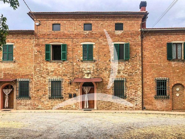 casa indipendente in vendita a Montepulciano