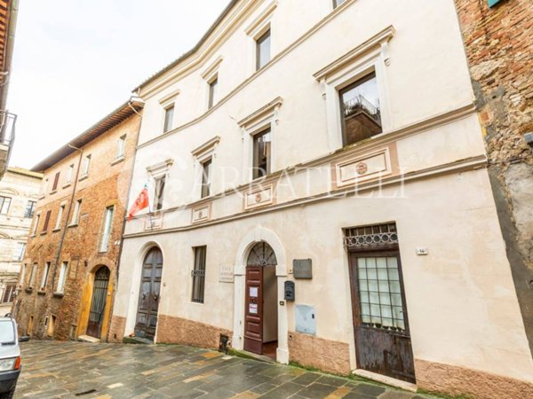 casa indipendente in vendita a Montepulciano