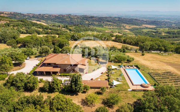 casa indipendente in vendita a Montepulciano