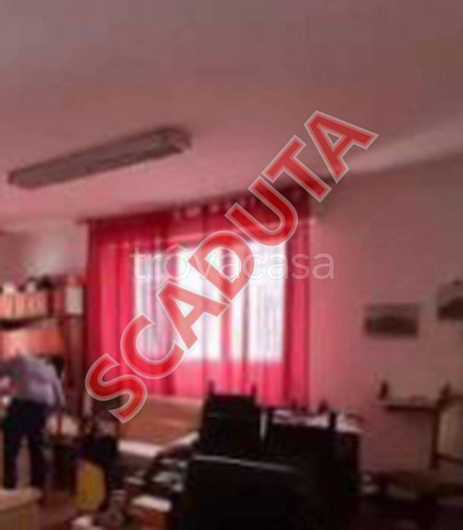 ufficio in vendita a Montepulciano in zona Sant'Albino