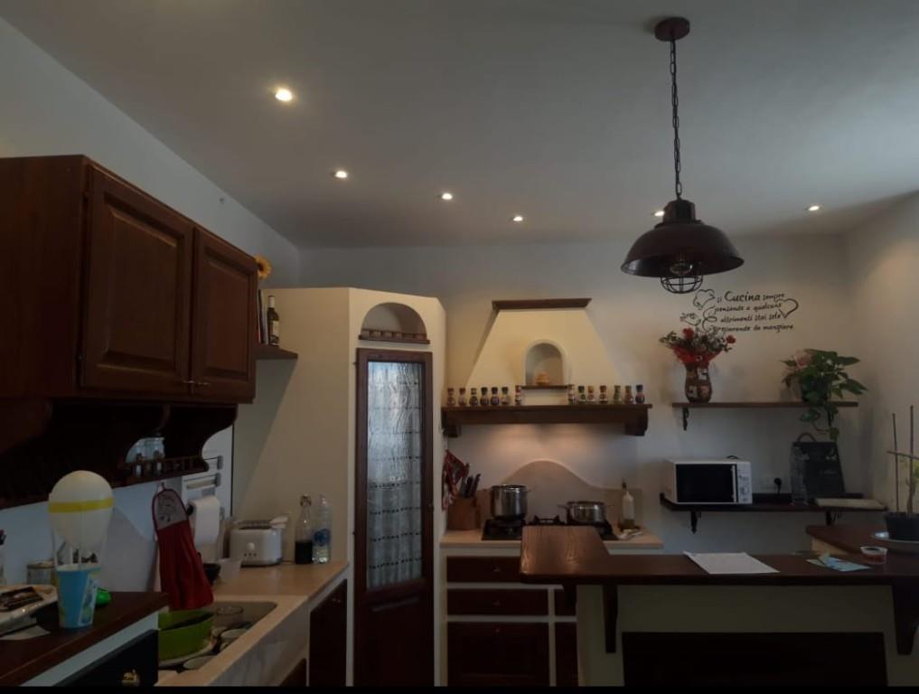 casa indipendente in vendita a Montepulciano in zona Abbadia