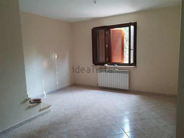 casa indipendente in vendita a Montepulciano in zona Abbadia