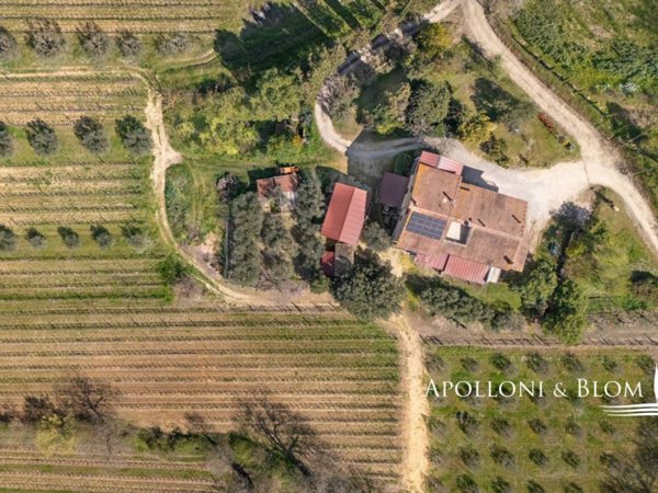 casa indipendente in vendita a Montepulciano