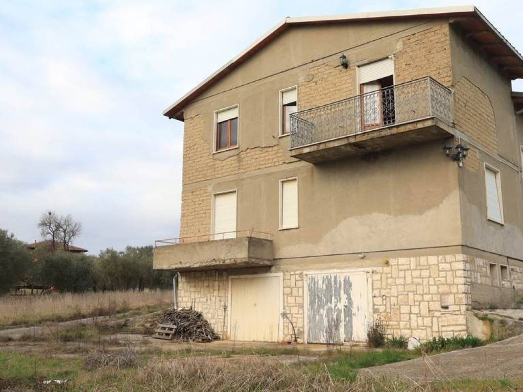 appartamento in vendita a Montepulciano in zona Abbadia