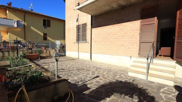 appartamento in vendita a Montepulciano in zona Valiano
