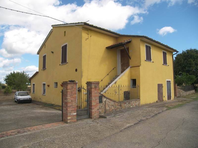casa indipendente in vendita a Montepulciano in zona Abbadia