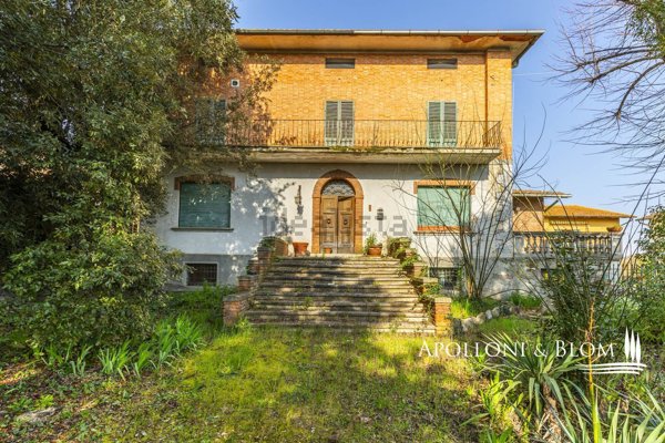 casa indipendente in vendita a Montepulciano in zona Abbadia