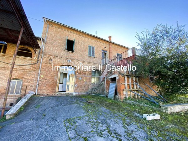 appartamento in vendita a Montepulciano in zona Acquaviva