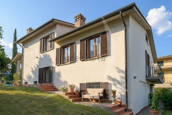 casa indipendente in vendita a Montepulciano