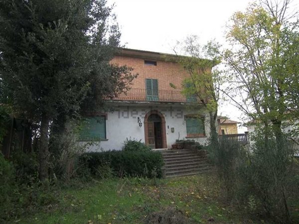 casa indipendente in vendita a Montepulciano in zona Abbadia