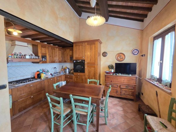 casa indipendente in vendita a Montepulciano