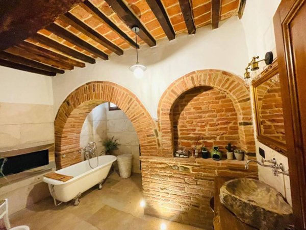 appartamento in vendita a Montepulciano in zona Valiano