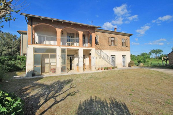 casa indipendente in vendita a Montepulciano in zona Abbadia