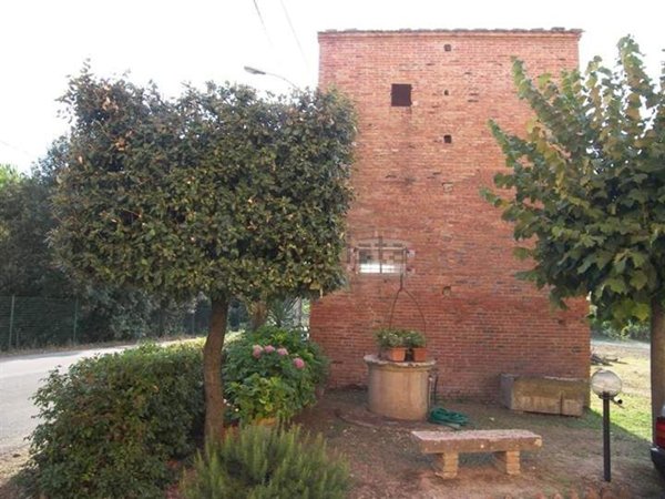 casale in vendita a Montepulciano in zona Gracciano