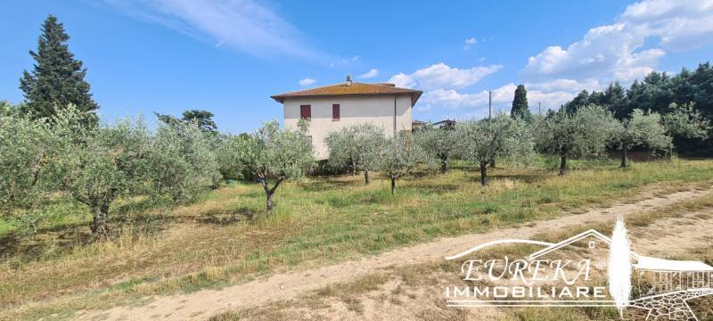 appartamento in vendita a Montepulciano in zona Gracciano