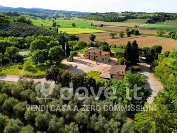 casale in vendita a Montepulciano